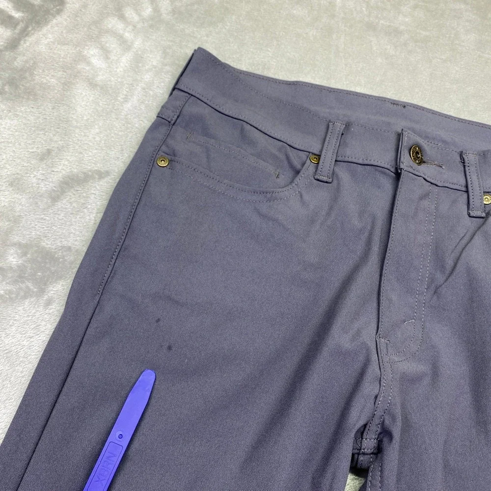 Levis 511 Slim Fit Gray Engineered‎ for Movement Pants Mens Sz 31 Fits 30